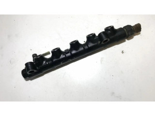 Vstřikovací lišta Toyota Avensis Verso pro naftový motor 2.0
