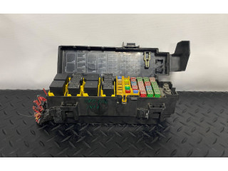 Pojistková skříňka 96555J Dodge Charger 2016