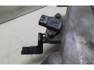 Интеркулер  D2052B17   Nissan X-Trail T30 