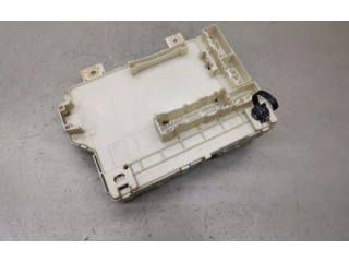 Блок предохранителей MN108319 Mitsubishi Colt