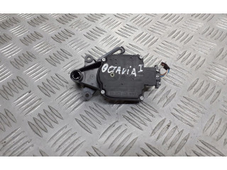 Блок комфорта 1J0907511   Skoda Octavia Mk1 (1U)   