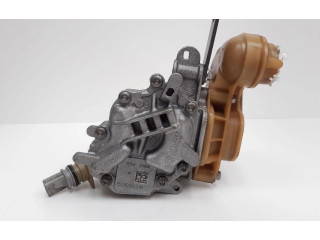 Масляный насос   150109221R  Renault Clio III 