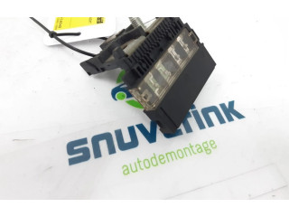 Pojistková skříňka 3669484A00, 3669484A00 Suzuki Swift II 2010