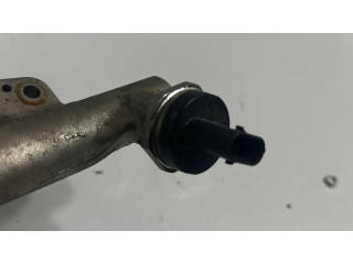 Топливная рампа 8665633   BMW X3 G01 2.0 