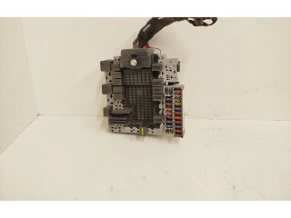 Блок предохранителей  9401802, 162647671   Volvo V70    