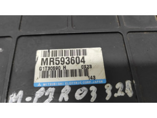 Блок управления двигателя MR593604, G1T30590H Mitsubishi Pajero