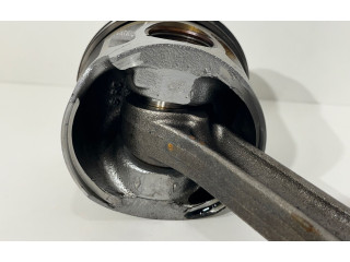 Píst 038G   Volkswagen Caddy    BLS 