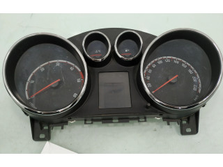 Панель приборов 13349547 Opel Meriva B