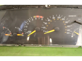 Přístrojová deska Pontiac Grand Prix 1992 16175652