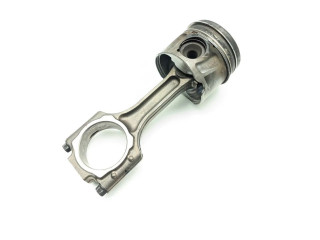 Píst A22DM Opel Antara A22DM