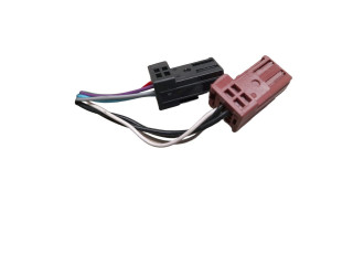 Зеркало электрическое        Peugeot 2008 I  2013 - 2019 года   