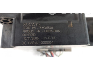 Блок предохранителей 8637A313 Mitsubishi Outlander