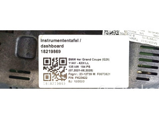 Přístrojová deska BMW 4 G22 G23 G24 G26 2020 027363, 62105A30619