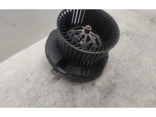 Вентилятор печки 2002221 Skoda Octavia Mk2 (1Z)