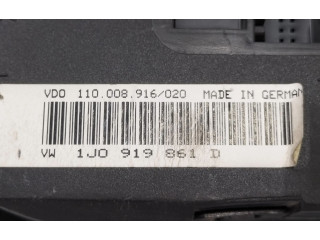 Панель приборов 1J0919861D   Volkswagen Bora       