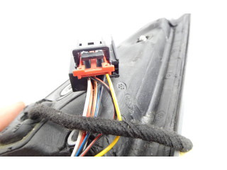 Зеркало электрическое Skoda Octavia Mk3 (5E) 2013 - 2019 года