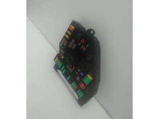 Pojistková skříňka 926492402 BMW 5 GT F07 2010