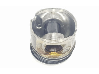 Píst 51337182131, 942888-100 BMW 5 F10 F11