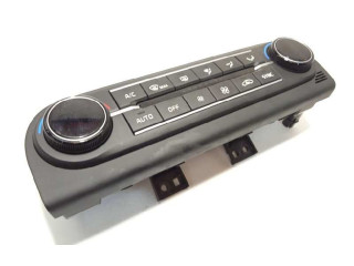 Блок управления климат-контролем 97250J7202 KIA Ceed