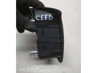 Подушка безопасности водителя 56900A2100   KIA Ceed