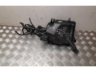 Блок предохранителей  91275J7500, G8954   KIA Ceed    