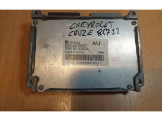 Блок управления двигателем Блок управления 25181829, MT80.1   Chevrolet Cruze