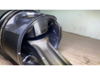 Píst 3DA26381, 86L78 Toyota RAV 4 (XA40) pro naftový motor 2.2 2ADFTV DYZELIS