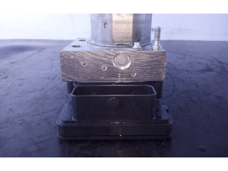 Jednotka ABS A0004310600, 269593 Mercedes-Benz GLA W156 2015