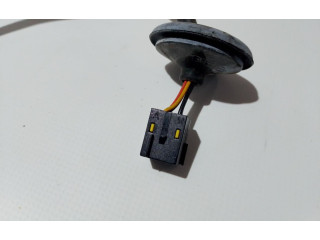 Зеркало электрическое Opel Meriva B 2010 - 2016 года