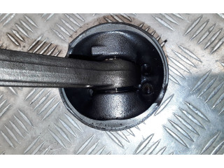  Поршень с шатуном UHZ H268X, 007140206  Citroen C6 для дизельного двигателя 2.7