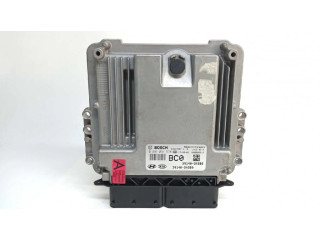 Блок управления двигателем Блок управления 39140-2ABB0, 391402ABB0 Hyundai i30
