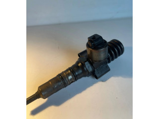 Форсунка 0414720404 Skoda Octavia Mk2 (1Z) bkc