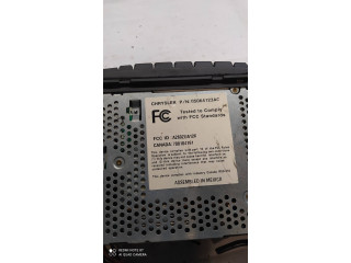 Радио/ проигрыватель CD/DVD / навигация