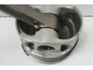 Píst 079107104CE Audi A8 S8 D5