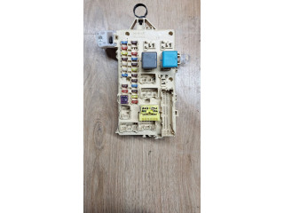 Блок предохранителей  892210F010, 2191822183   Toyota Corolla Verso E121    