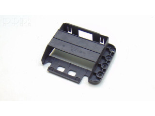 Другая деталь салона