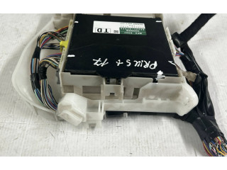 Pojistková skříňka 89221-47500, 238000-5791 Toyota Prius+ (ZVW40) 2017