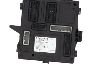 Блок предохранителей 284B26188R Dacia Sandero III