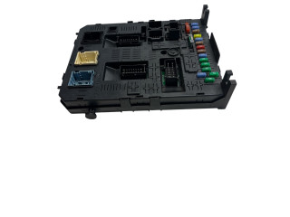 Блок предохранителей 966689548002   Citroen C5    