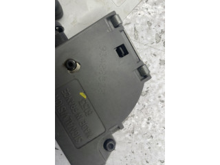 Ручка стеклоочистителей 7700765532 Renault 21