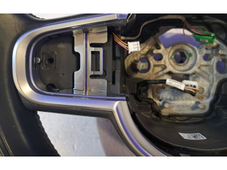 Руль Volvo XC90  2014 -  года 39825348, 31407817      