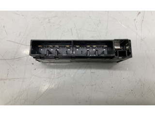   Pojistková skříňka 8264130250, 82641-30250   Lexus GS 300 350 430 450H 2005