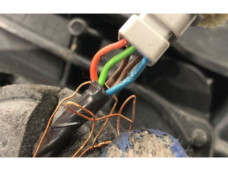 Zpětné zrcátko Mitsubishi Colt 2004