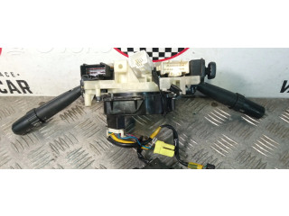 Мултифункционный включатель управления / ручка