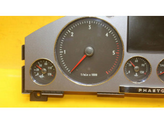 Панель приборов 3D0920982P Volkswagen Phaeton