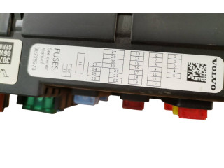 Блок предохранителей 30728512, 06W342   Volvo XC90    