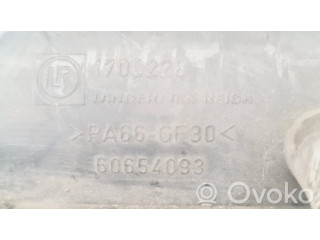 Интеркулер  60654093, 1700228   Alfa Romeo 166 2.4