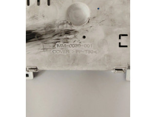 Панель приборов MM0039001 Mitsubishi L200