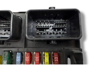 Блок предохранителей 9658539680   Citroen C4 I    