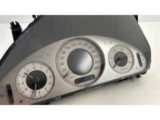 Přístrojová deska Mercedes-Benz E W211 2004 A2115400547, 110080284017